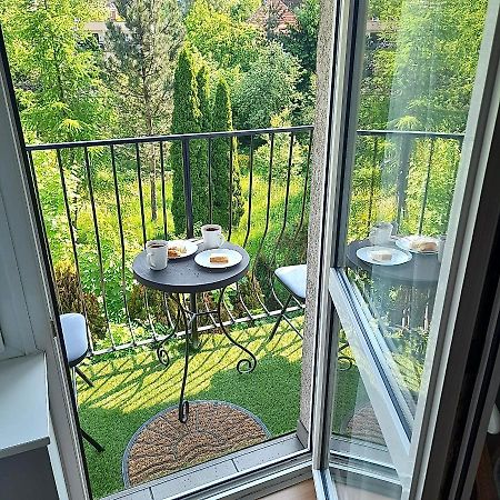 Apartament Deluxe Jelenia Góra Exteriör bild